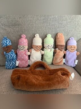 Creative minds basket of babies